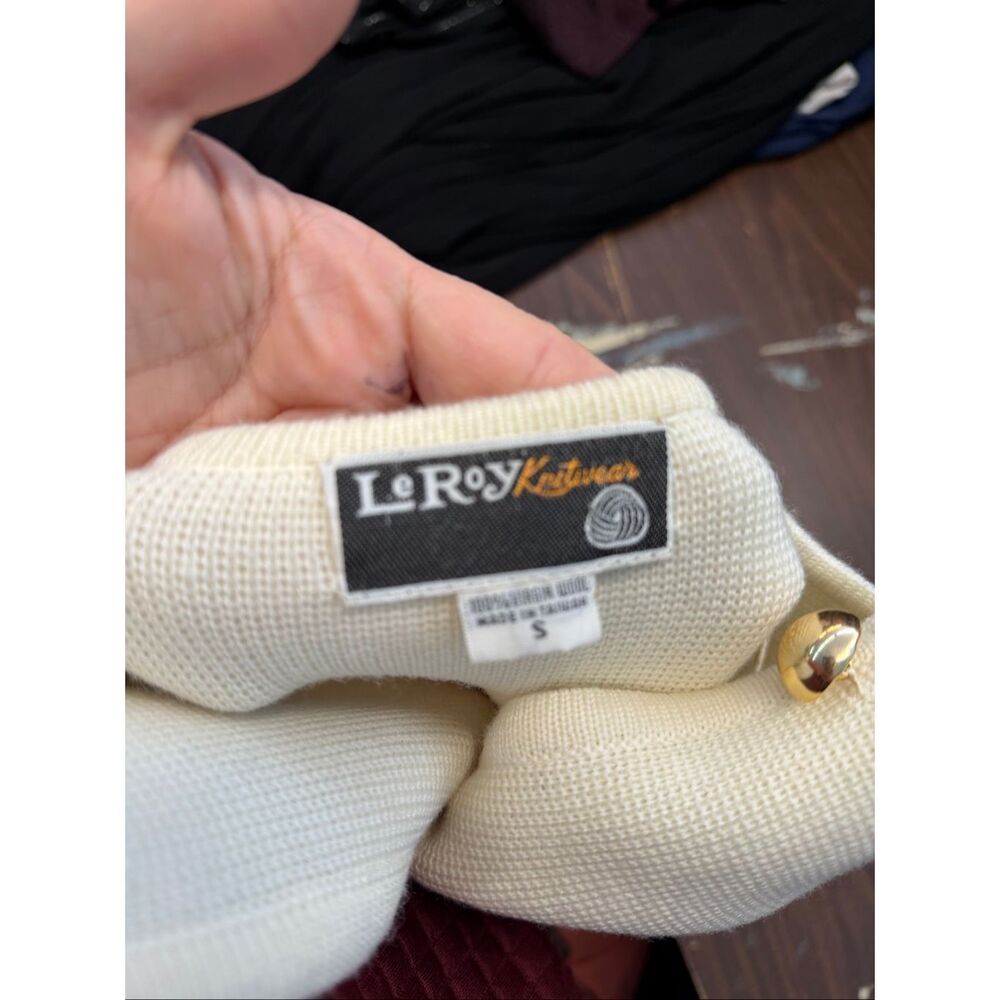 Leroy Knitwear Vintage 60’s Aries Zodiak Embroidered Sweater Women’s Size Small - Picture 9 of 16